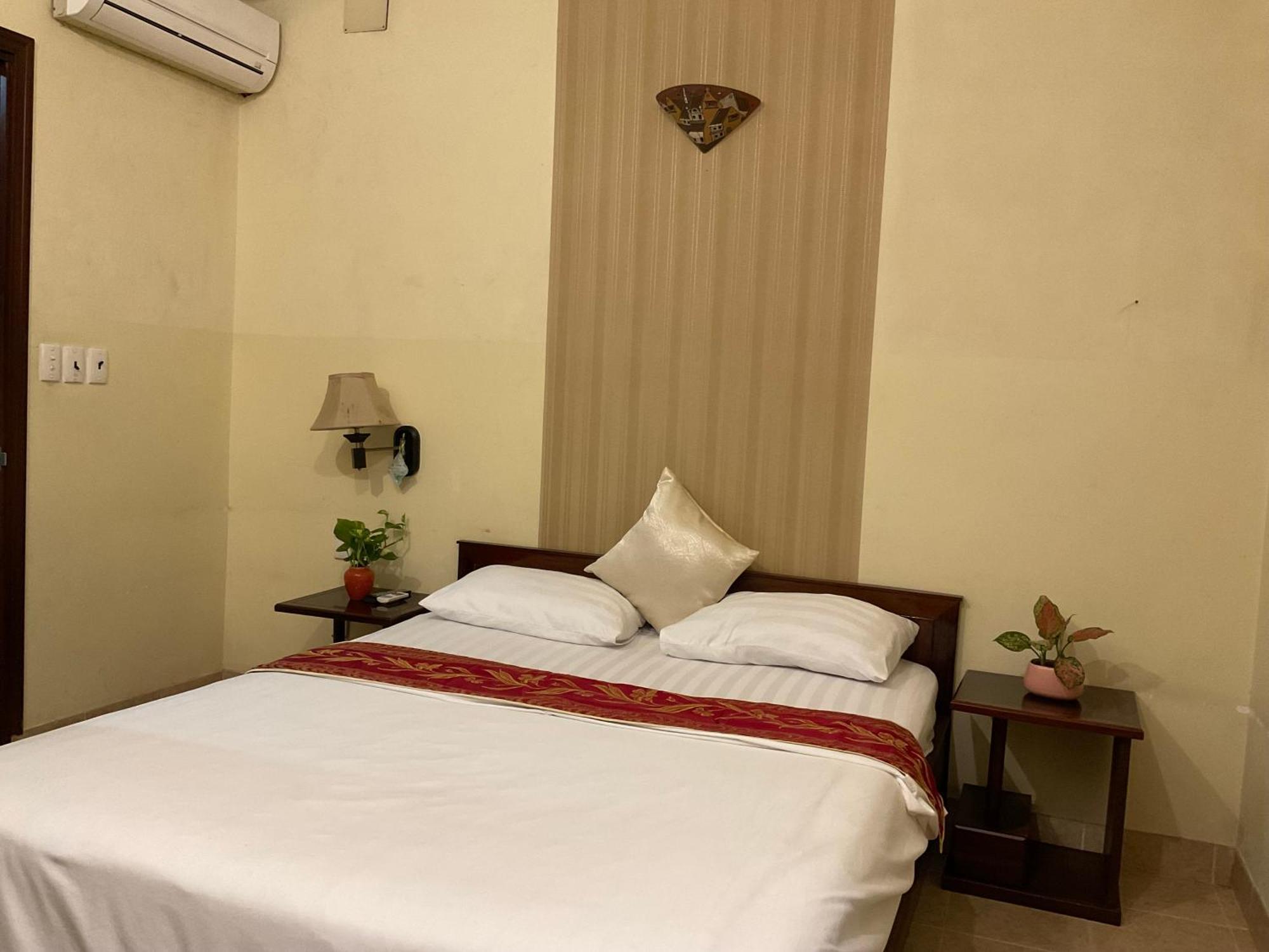 Minh Chau Hotel Hô Chi Minh-Ville Extérieur photo