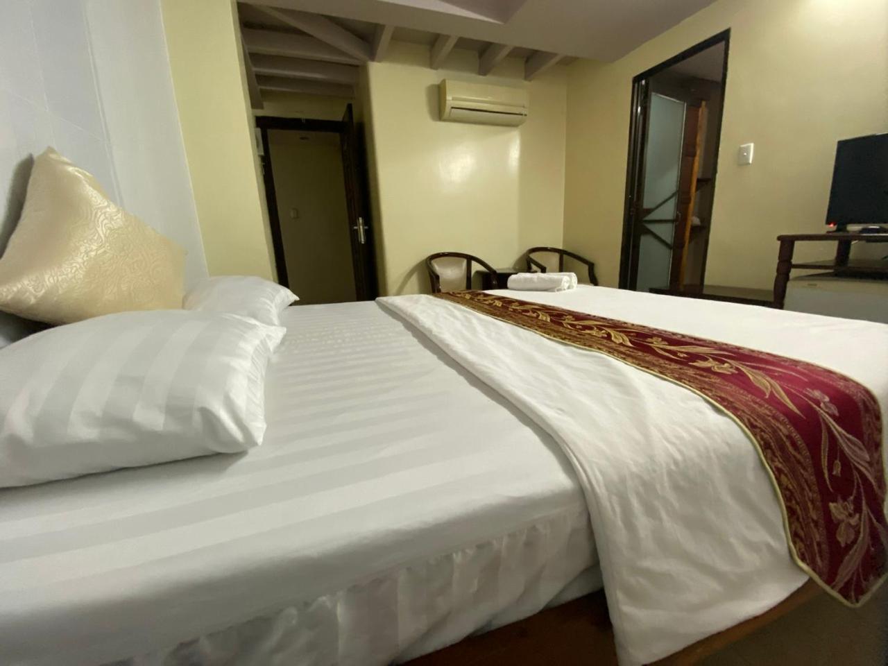 Minh Chau Hotel Hô Chi Minh-Ville Extérieur photo