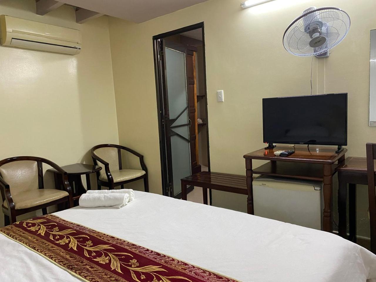 Minh Chau Hotel Hô Chi Minh-Ville Extérieur photo
